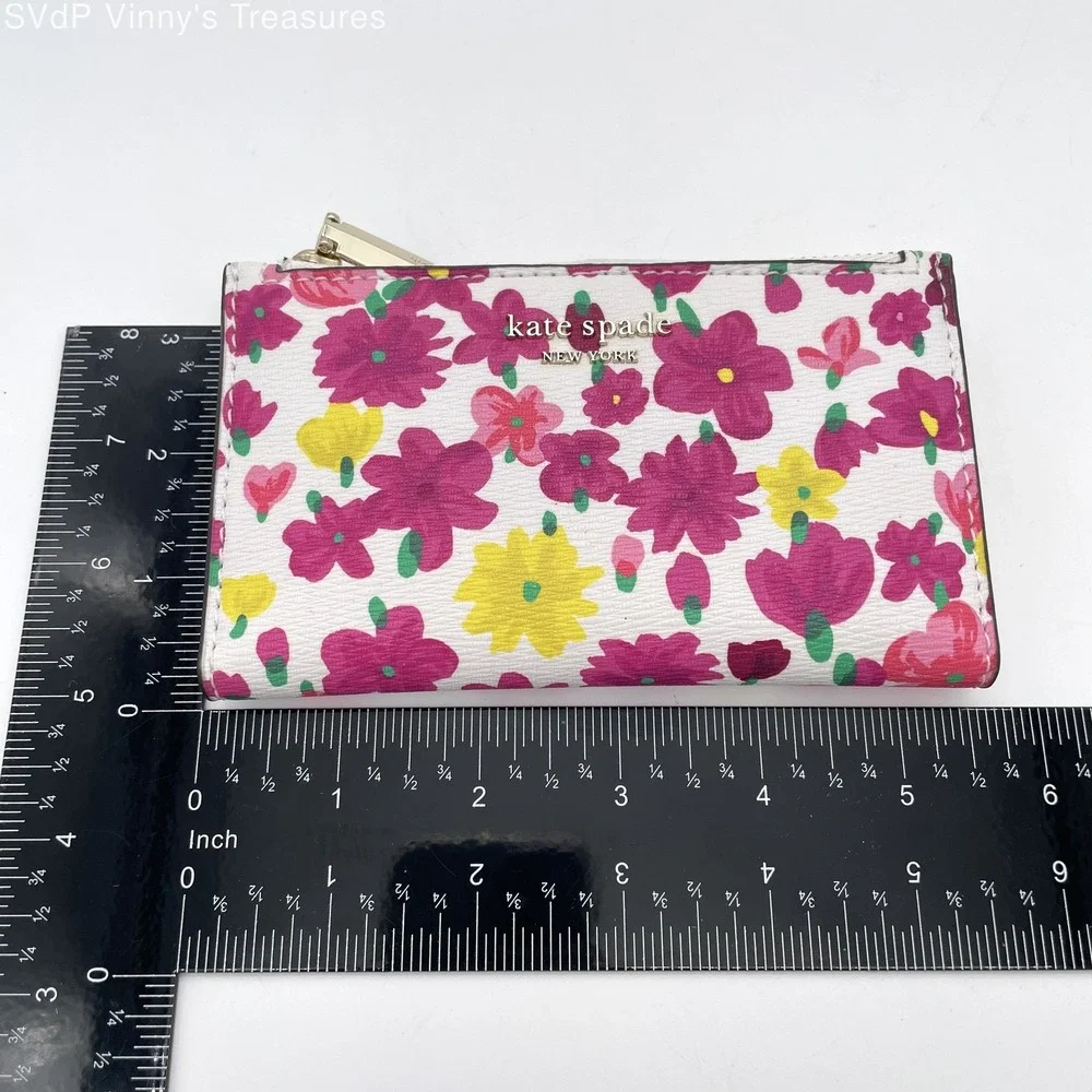 Kate Spade Sylvia Marker Pink Daisy Floral Small Slim Bifold Wallet Travel Mini